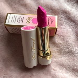 Too Faced Peach 🍑 KISS 💋 Matte Lipstick